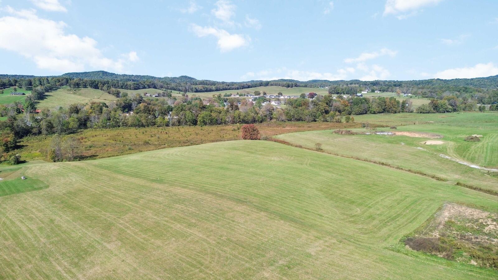 Property Photo: 9999 Rough Creek Road KY 40744