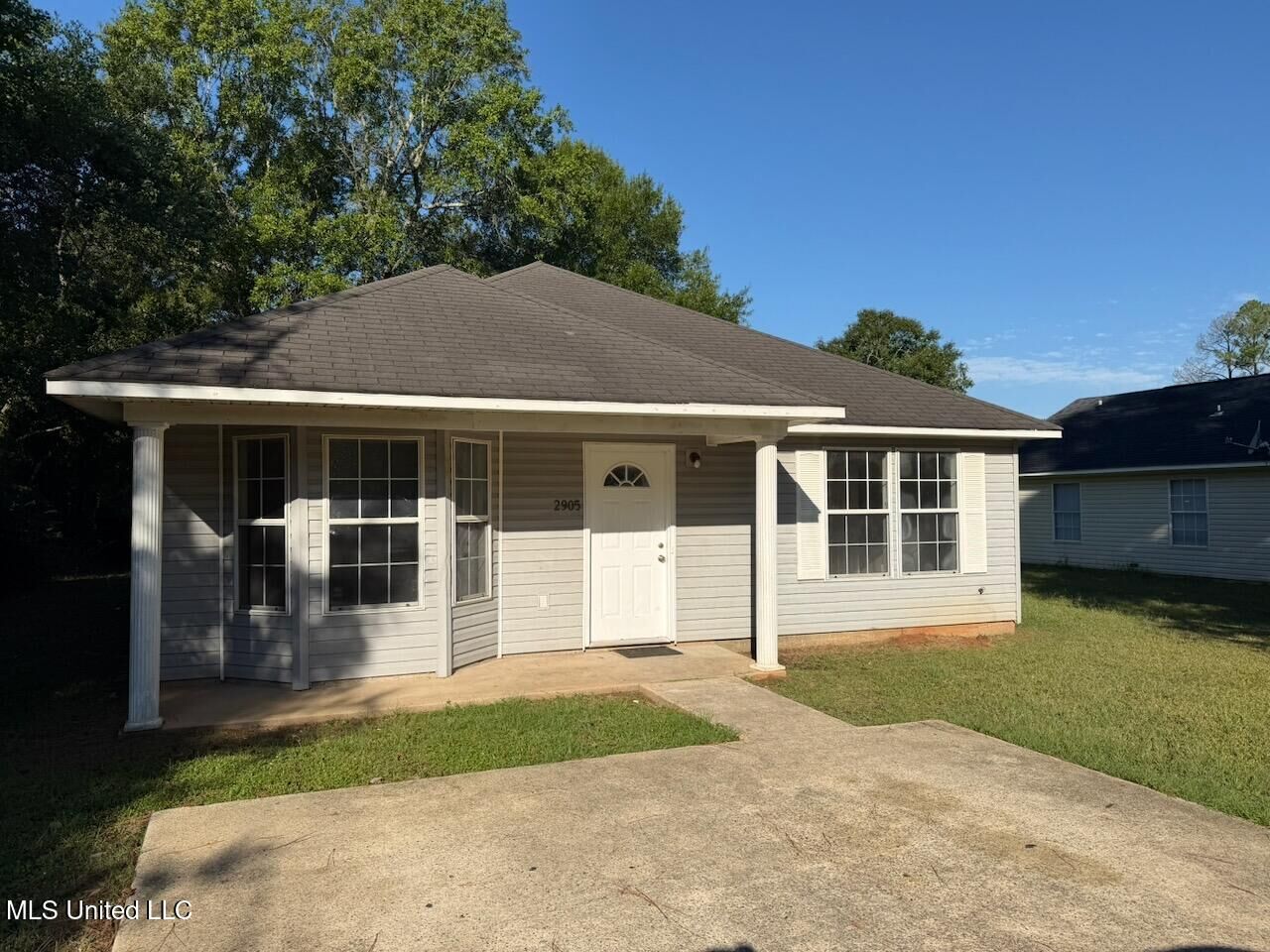Property Photo: 2905 57th Avenue MS 39501