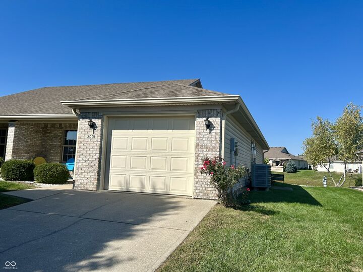 Property Photo: 2001 Flamingo Way IN 46131