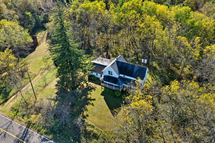 Property Photo: 1765 W Fleck Road MI 48886