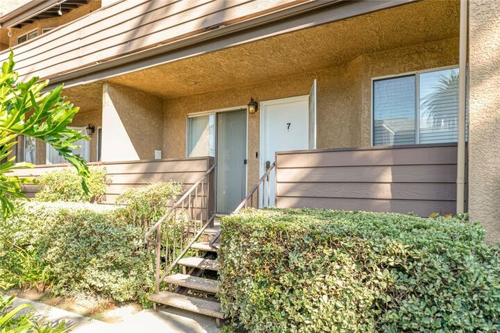 Property Photo: 14839 Sherman Way 7 CA 91405