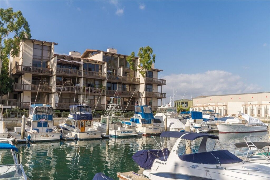 Property Photo:  5336 Marina Pacifica N  CA 90803 