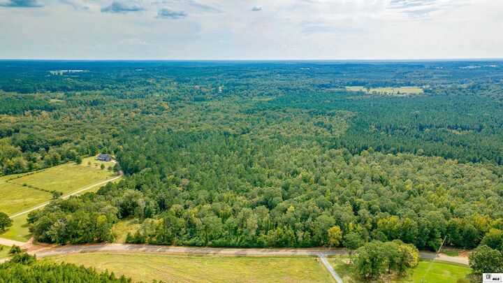 Property Photo:  525 Patterson Road  LA 71227