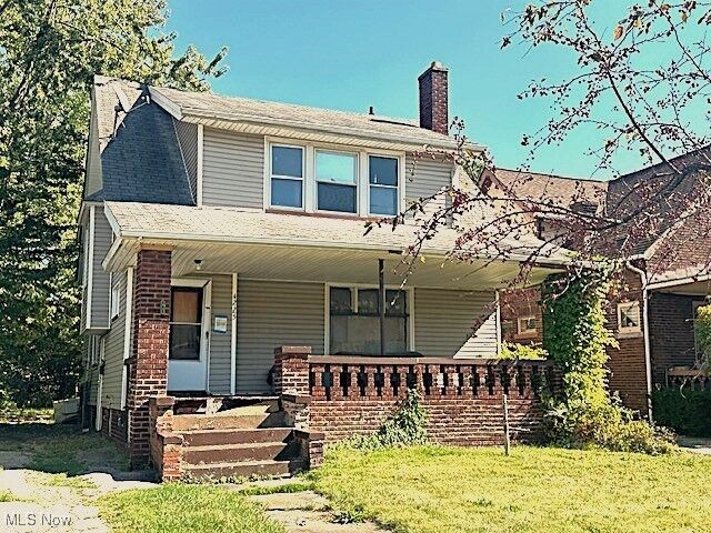 Property Photo: 3927 E 153rd Street OH 44108