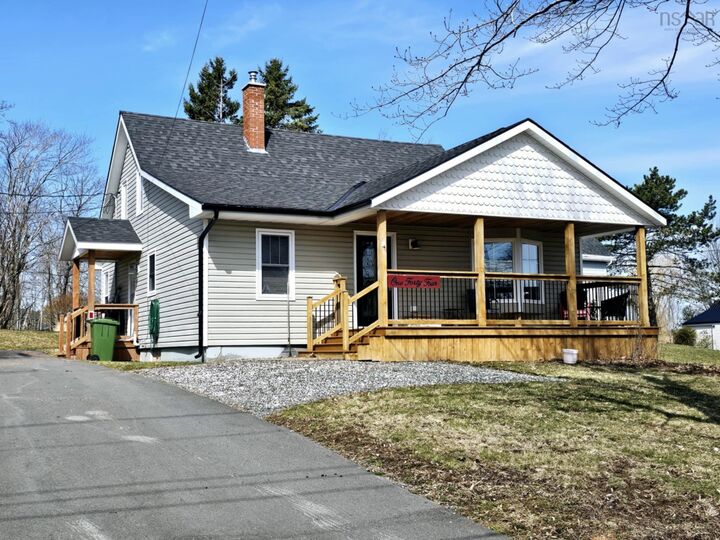 144 Pleasant Street  Stellarton NS B0K 1S0 photo