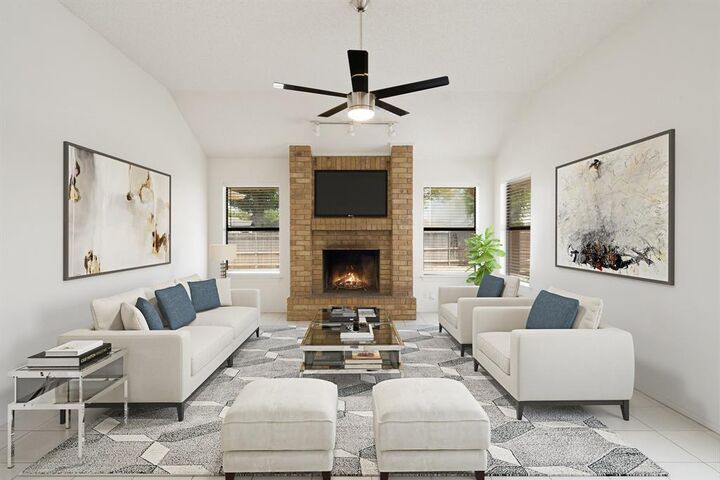 Property Photo:  750 Rosehill Lane  TX 75104