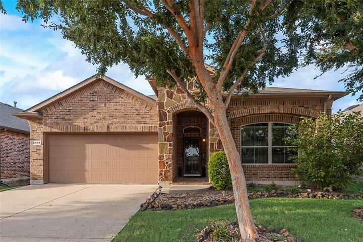 Photo de la propriété:  2945 Saddle Creek Drive  TX 76177