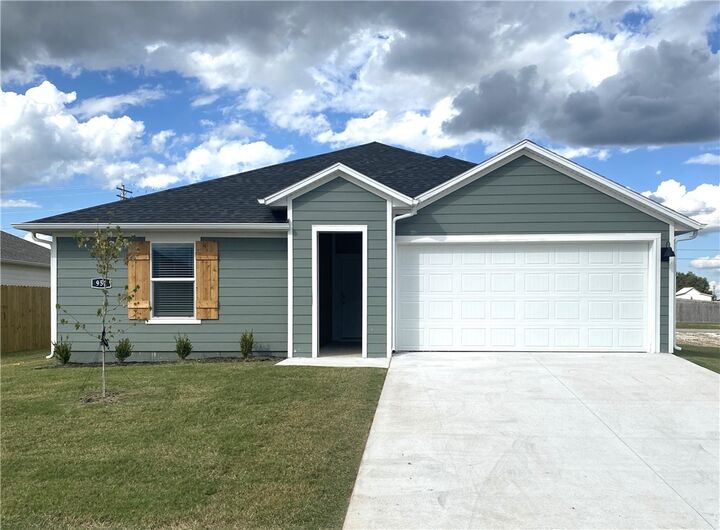 561 Mac Street  Prairie Grove AR 72753 photo
