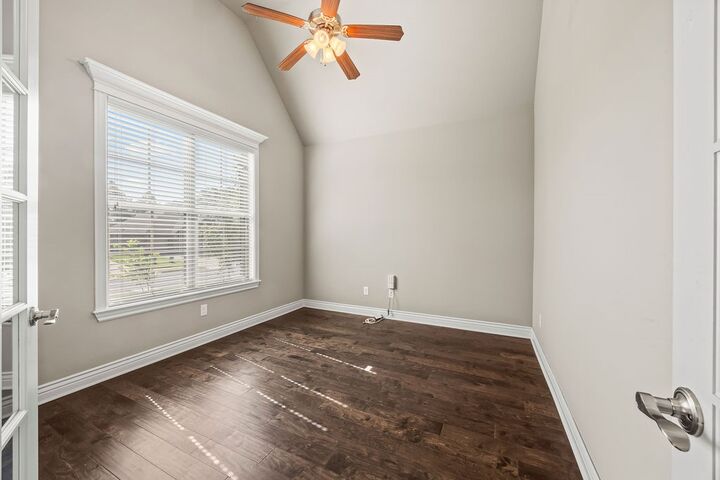 Property Photo: 702 SE Eaton Street AR 72712