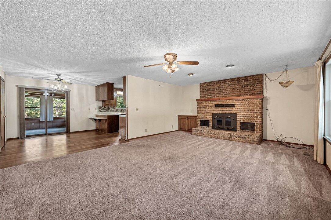 Property Photo: 2 Knighton Drive AR 72715