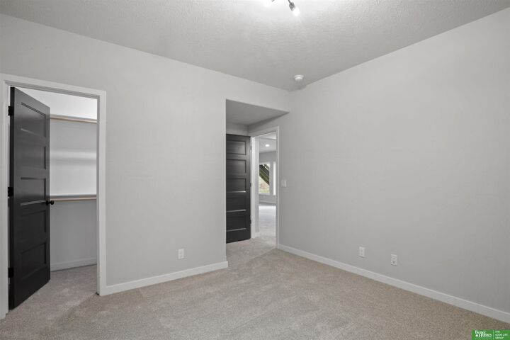 11007 S 98th Street  Papillion NE 68046 photo