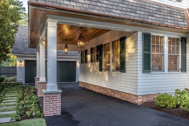 Property Photo: 887 Commonwealth Avenue MA 02459