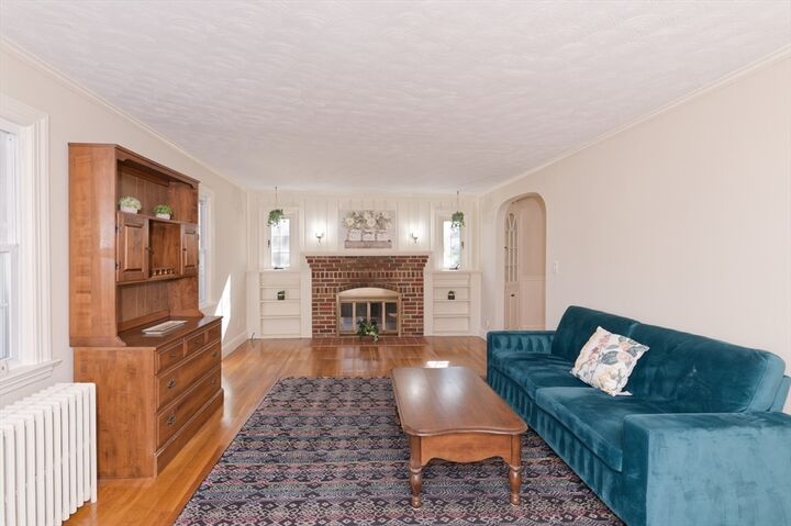 Property Photo: 3 Lancaster St MA 01501