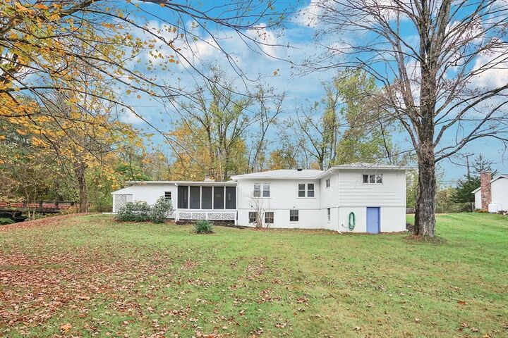 Property Photo: 20 Pomeroy Meadow Rd MA 01027