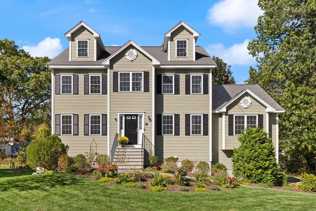 Property Photo:  16 New Spaulding St  MA 01824