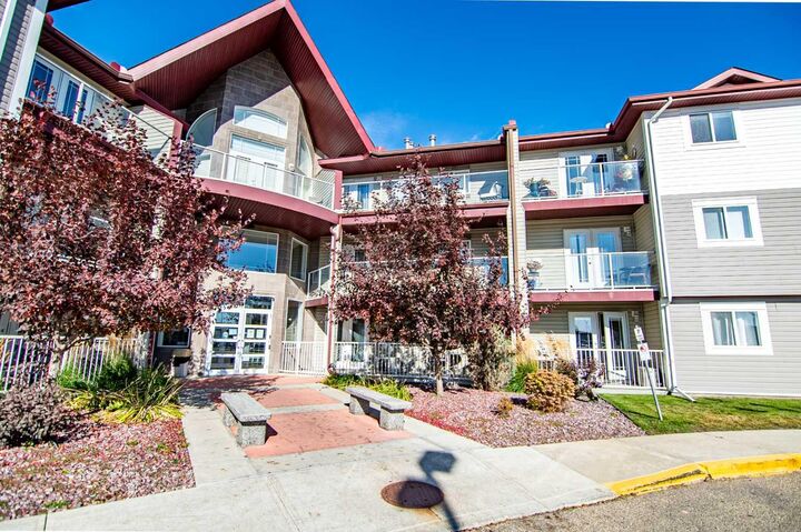 260 Duston Street 220  Red Deer AB T4R 2J9 photo