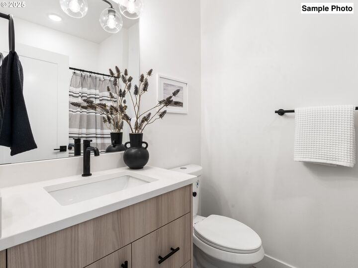 Property Photo:  1871 SE Tacoma St 6  OR 97202 