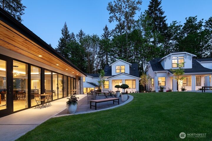 Property Photo:  13490 (Hs 6) NE 112th Place  WA 98052 