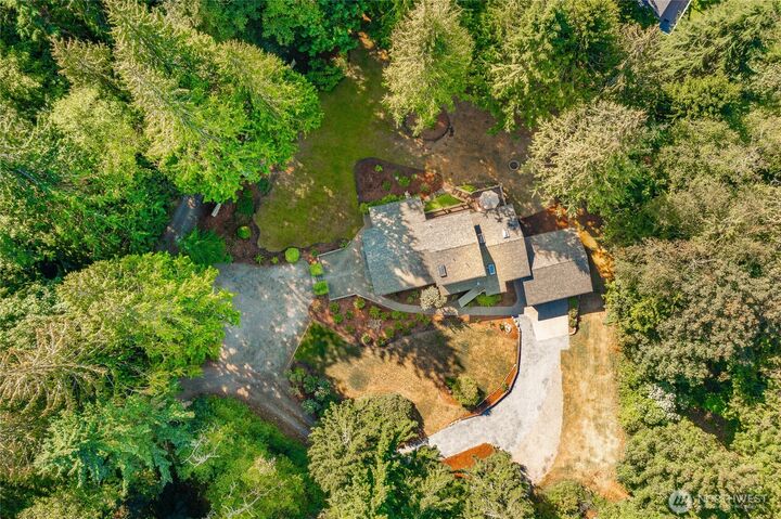 Property Photo: 840 Reveille Street WA 98229