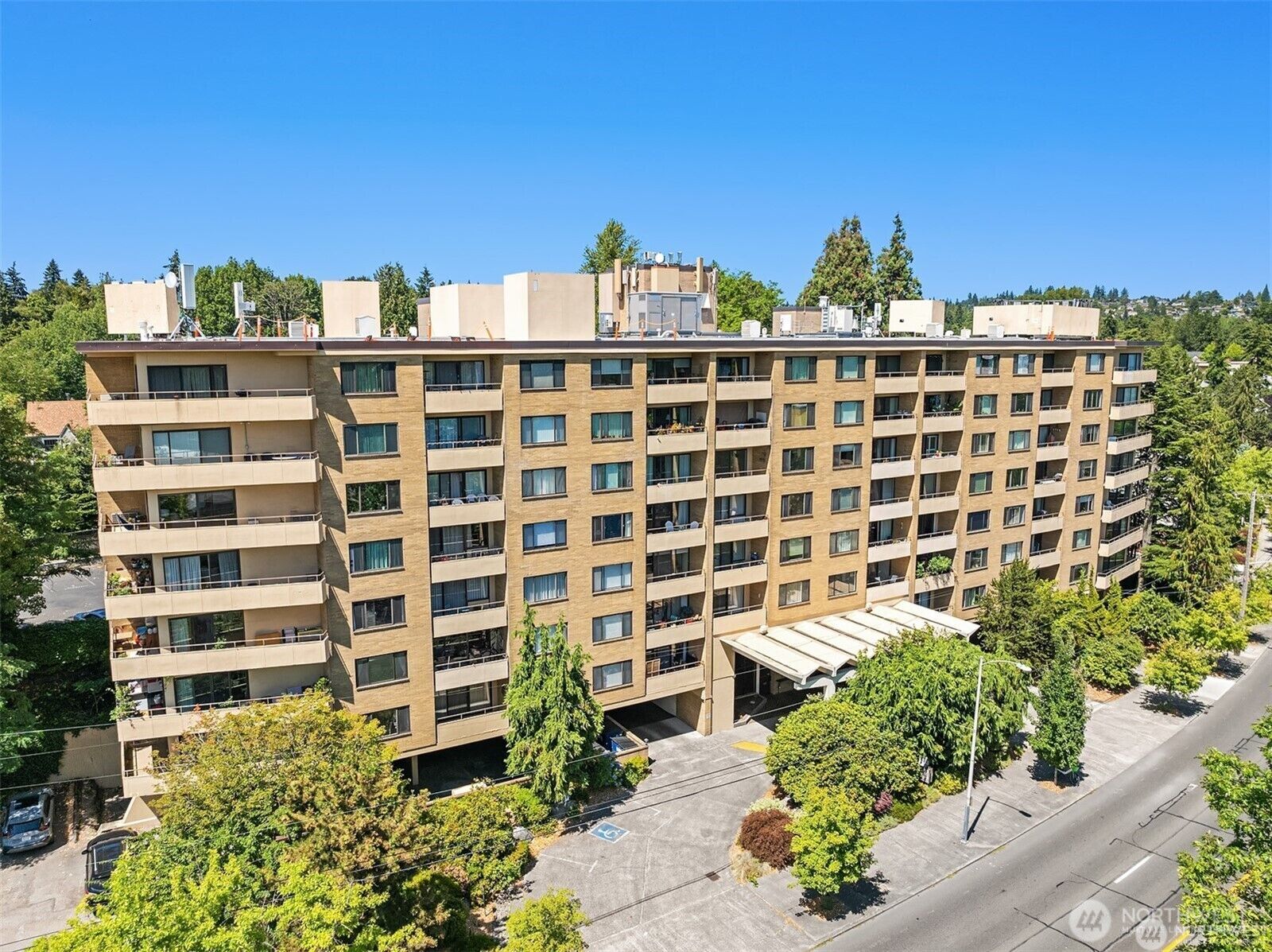 Property Photo:  4545  Sand Point Way NE 304  WA 98105