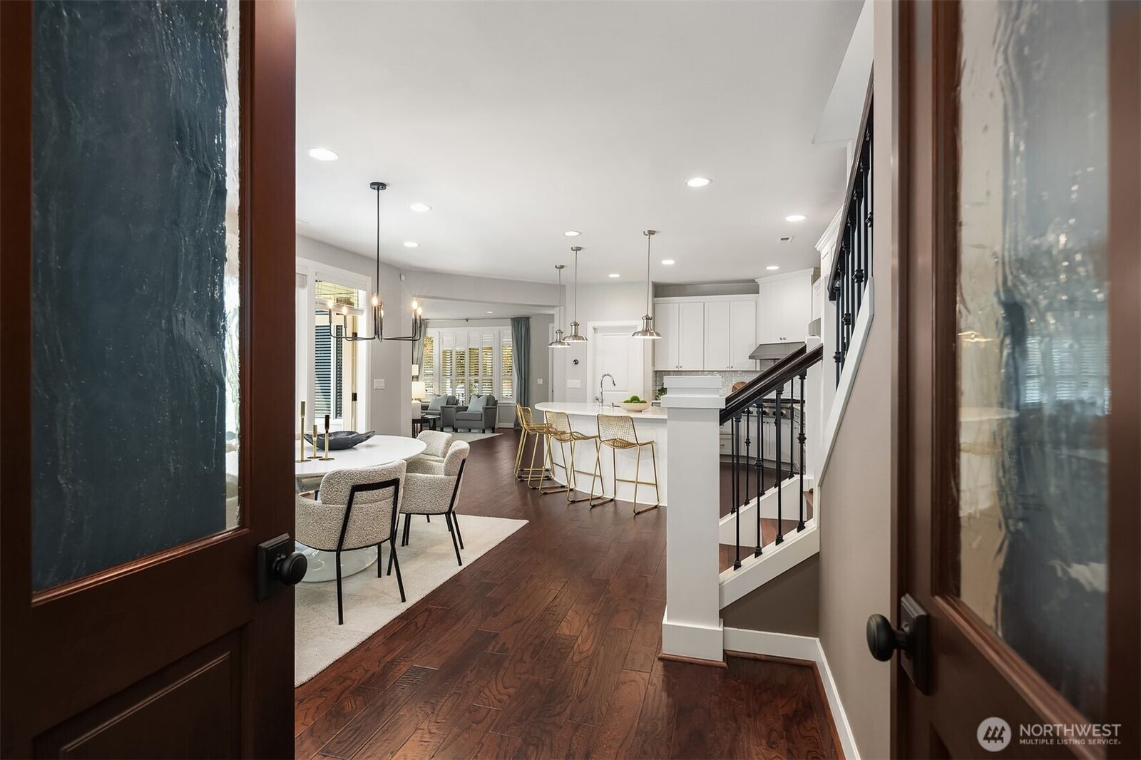 Property Photo: 1136 Pine Crest Circle NE WA 98029