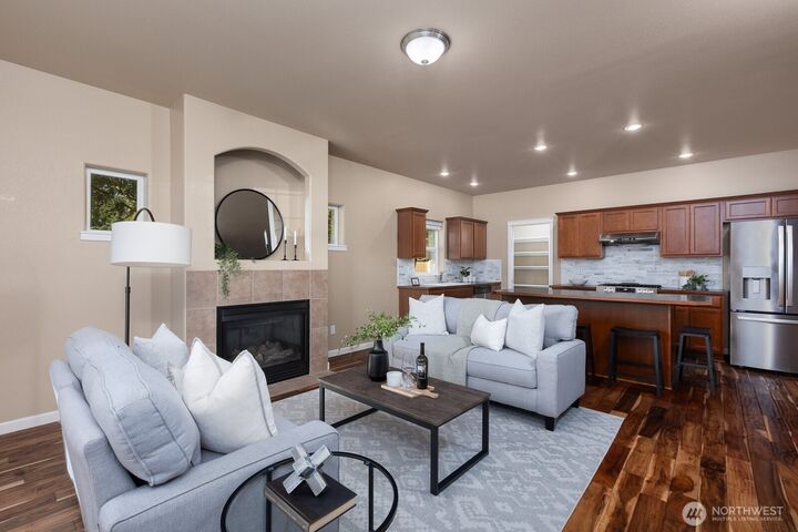 Property Photo: 5002 70th Way SE WA 98513