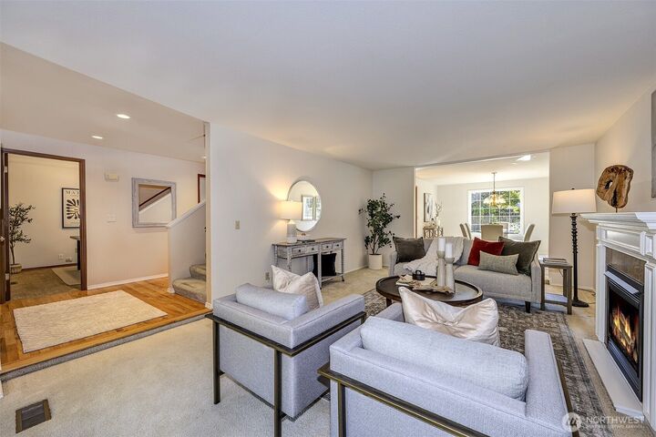 Property Photo: 19904 Maplewood Drive WA 98026