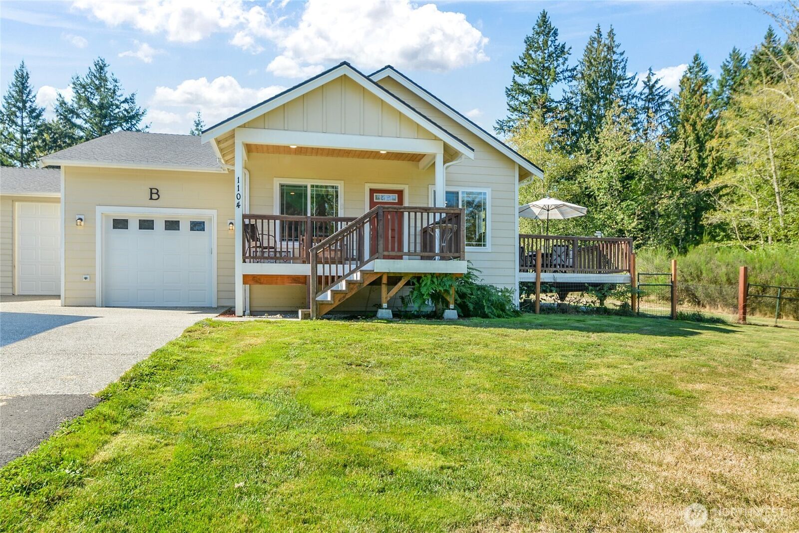 Property Photo:  1016  288th Street NW B  WA 98223 
