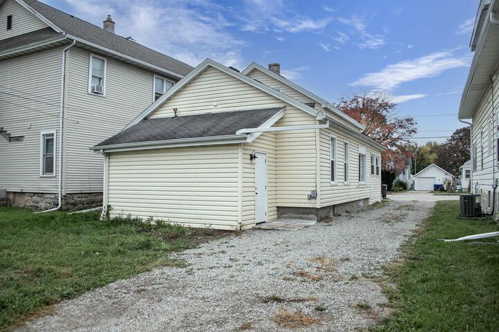 Property Photo: 644 Ceape Avenue WI 54901