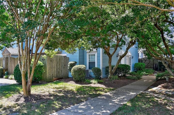 530 N Birdneck Rd 102  Virginia Beach VA 23451 photo