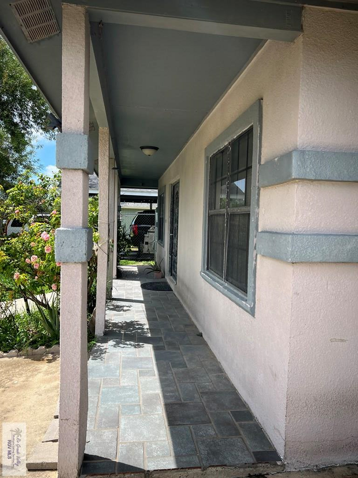 Property Photo: 1618 Monterrey Dr. TX 78521