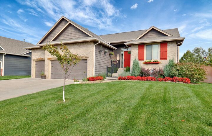 Property Photo: 4030 N Westbrook St KS 67101