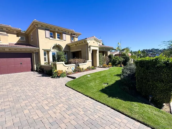 Property Photo: 536 Quail Pointe Lane CA 92024