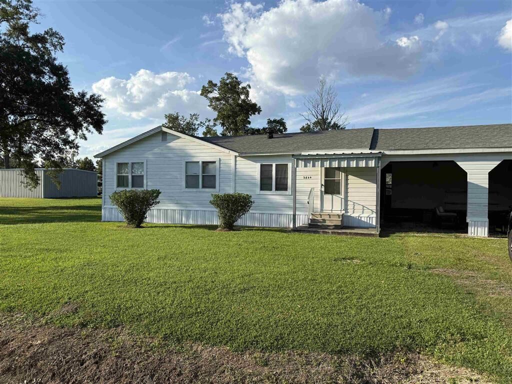 Property Photo:  2844 Agnes Road  LA 70605 