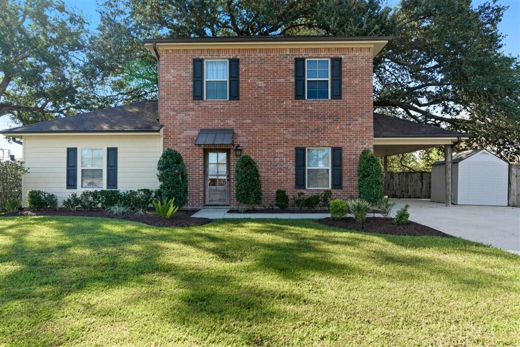 Property Photo: 3617 Salene Road LA 70605