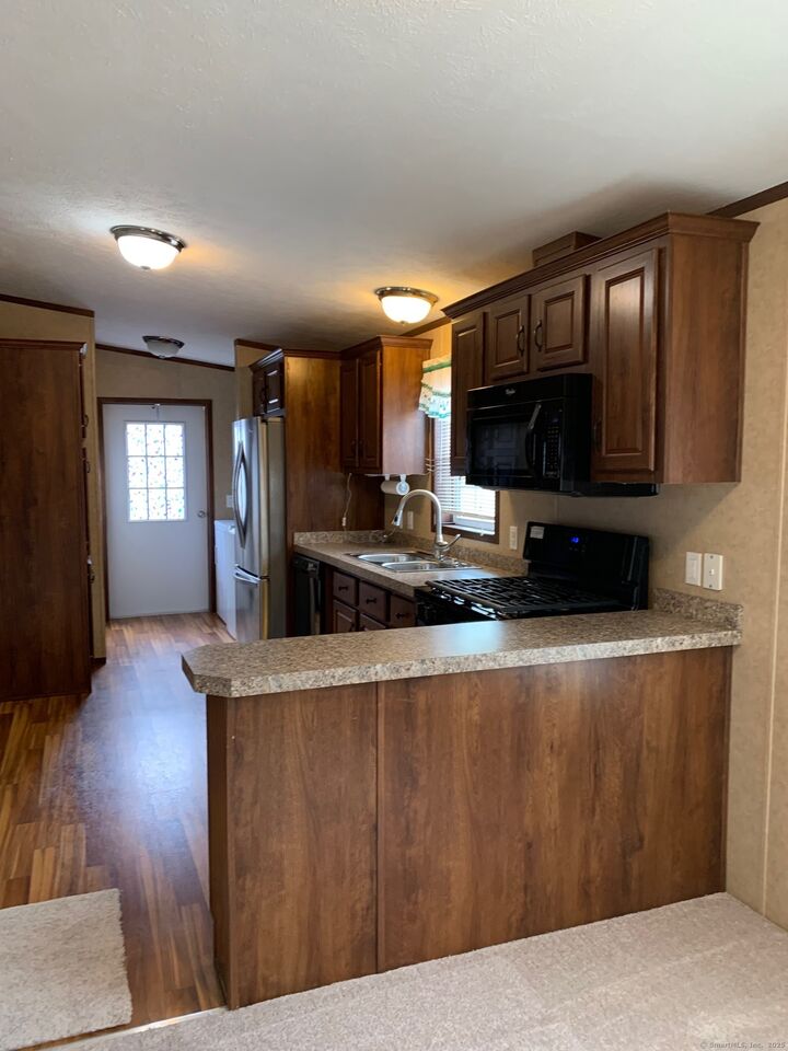 Property Photo: 1012 Old Colony Road Lot 63 CT 06451