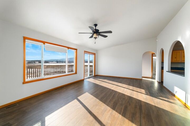 Property Photo: 8715 W Antler Rd WA 99006