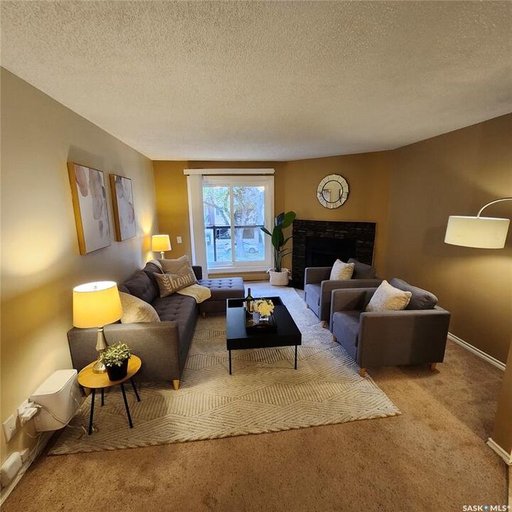 Property Photo: 536 4th Avenue N 305 SK S7K 2M7