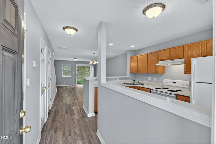 Property Photo: 1005 Oak Blossom Way NC 27377