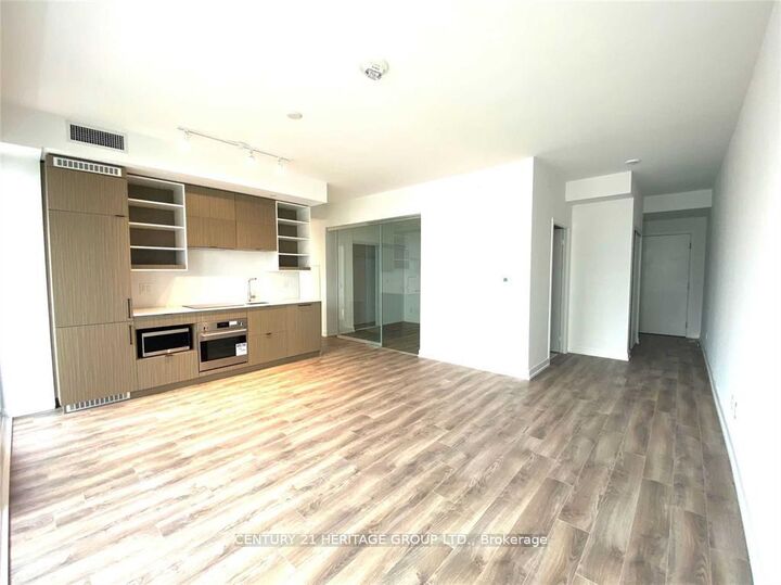 Property Photo: 20 Edward Street 2210 ON M5G 0C5