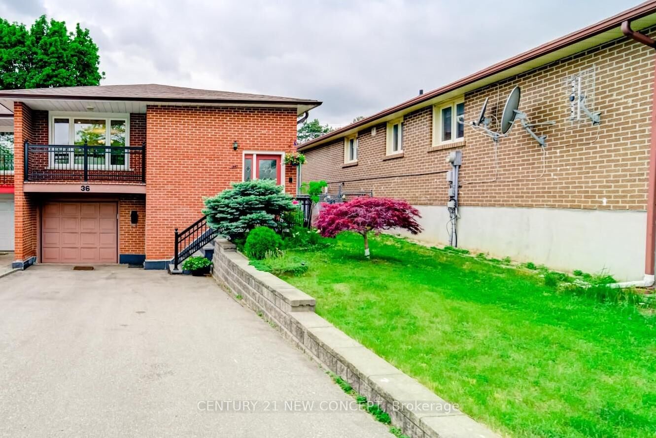 Property Photo: 36 James Gray Drive SE Bsmt ON M2H 1N9