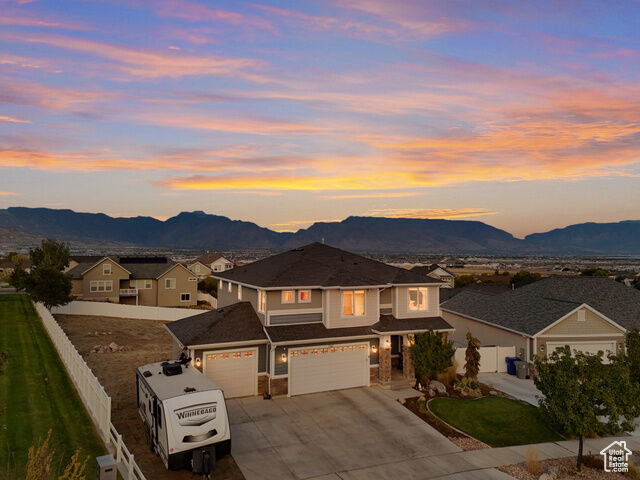 Property Photo:  742 N Echo Way  UT 84045 