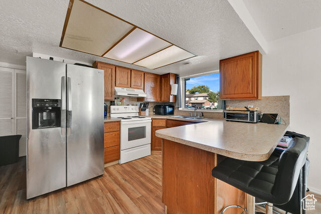 Property Photo: 3669 W 4625 S UT 84067