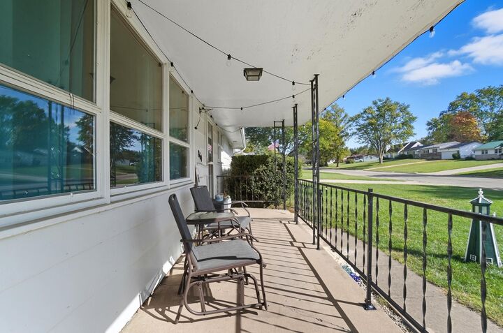 Property Photo: 860 Amherst Drive OH 43078