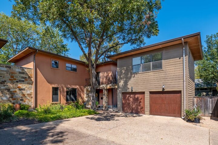 5606 Clay Avenue B2  Austin TX 78756 photo