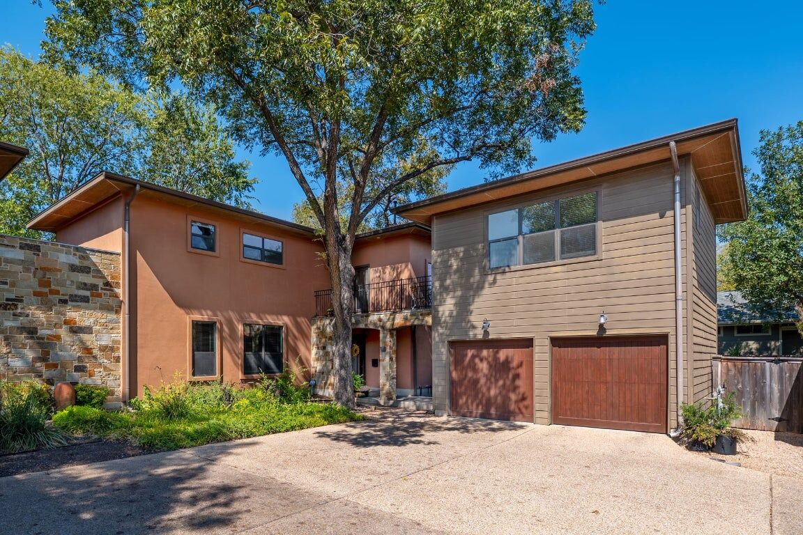 Property Photo: 5606 Clay Avenue B2 TX 78756