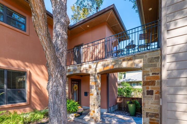 5606 Clay Avenue B2  Austin TX 78756 photo