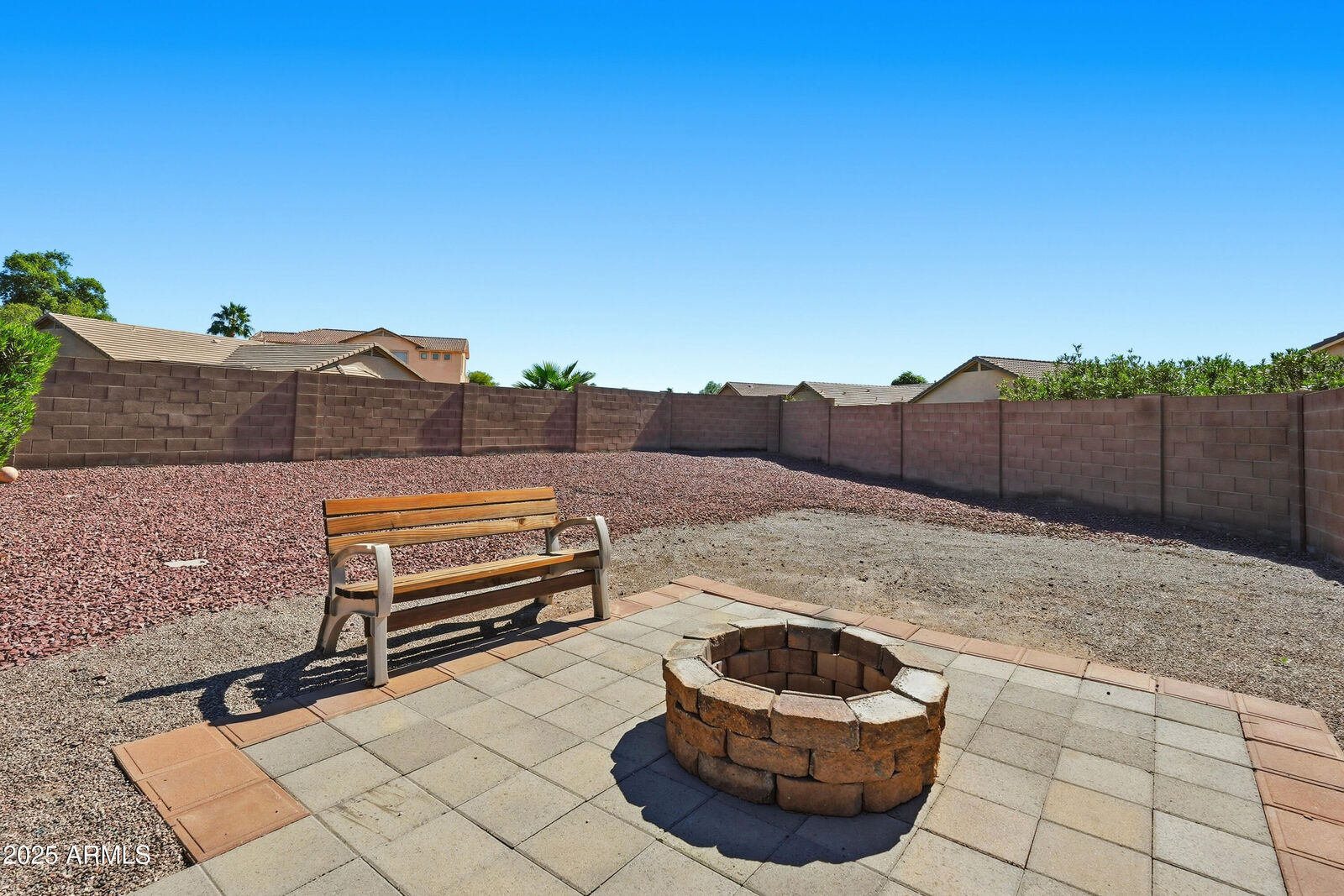 Property Photo:  43381 W Rio Bravo Drive  AZ 85138
