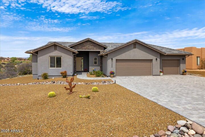 Property Photo: 4280 W Hogan Drive AZ 86325