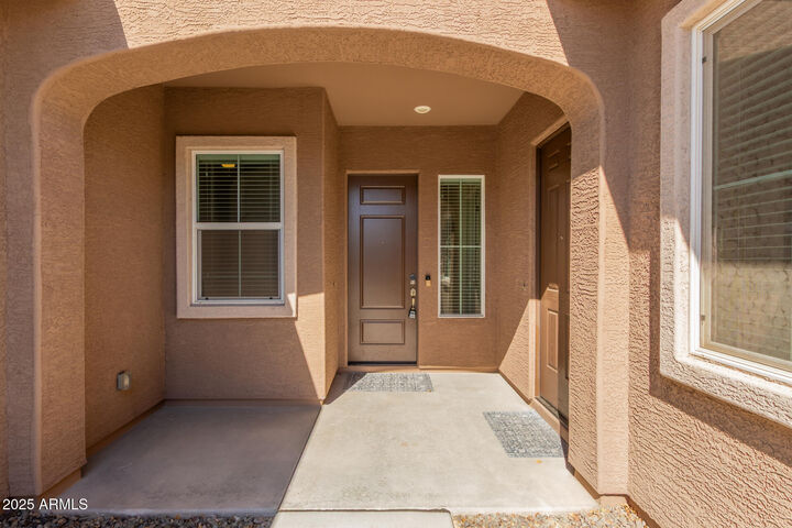 Property Photo: 10502 W Swayback Pass AZ 85383